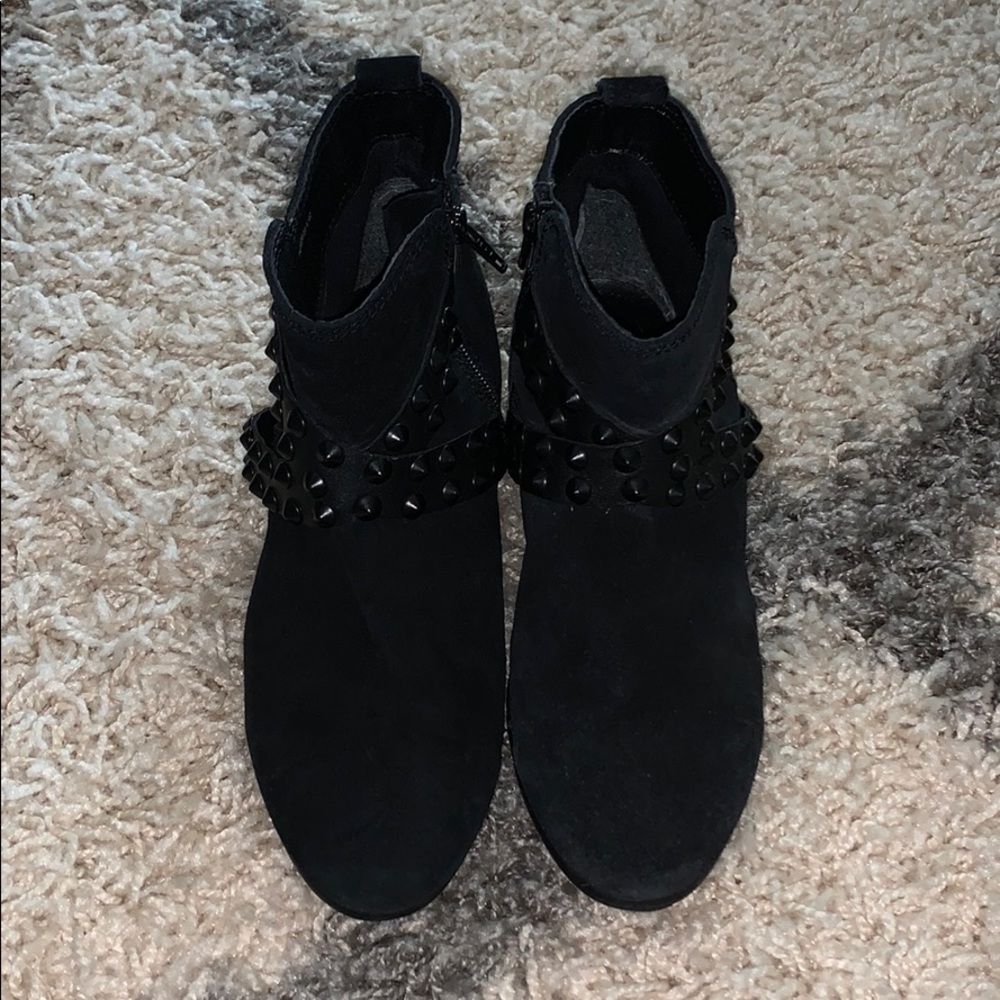 Stud booties